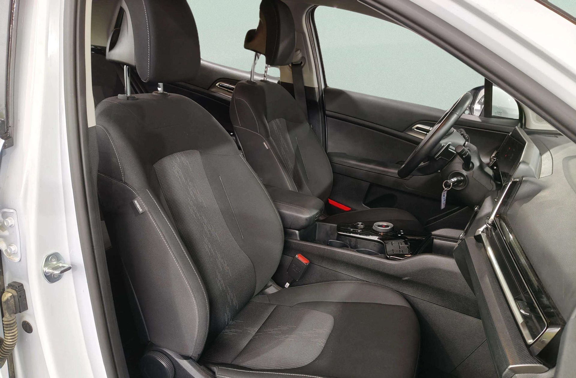 Kia Sportage 1.6 T-GDi HEV Drive 4x2 - foto 20