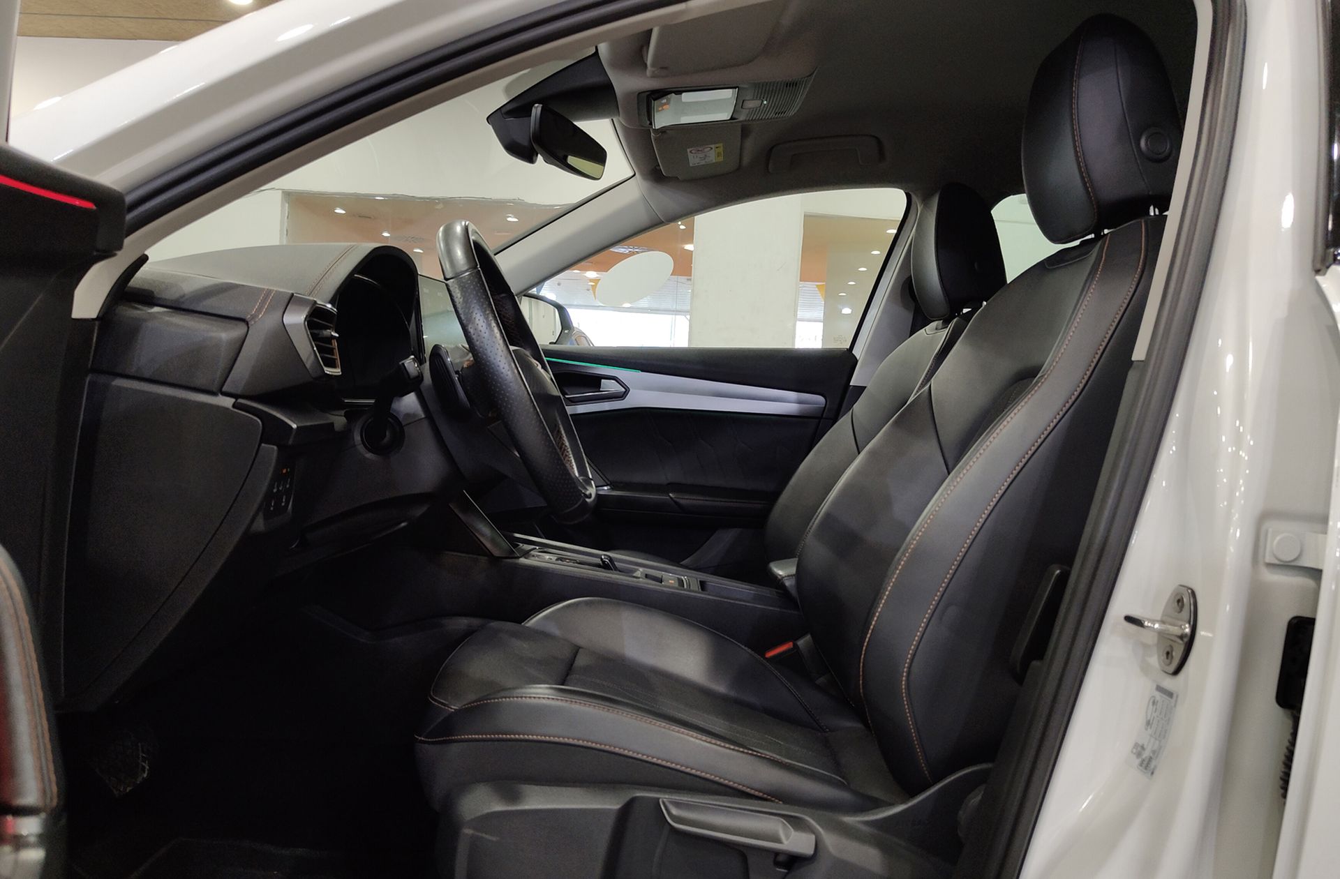 Cupra Formentor 1.5 TSI DSG - foto 10