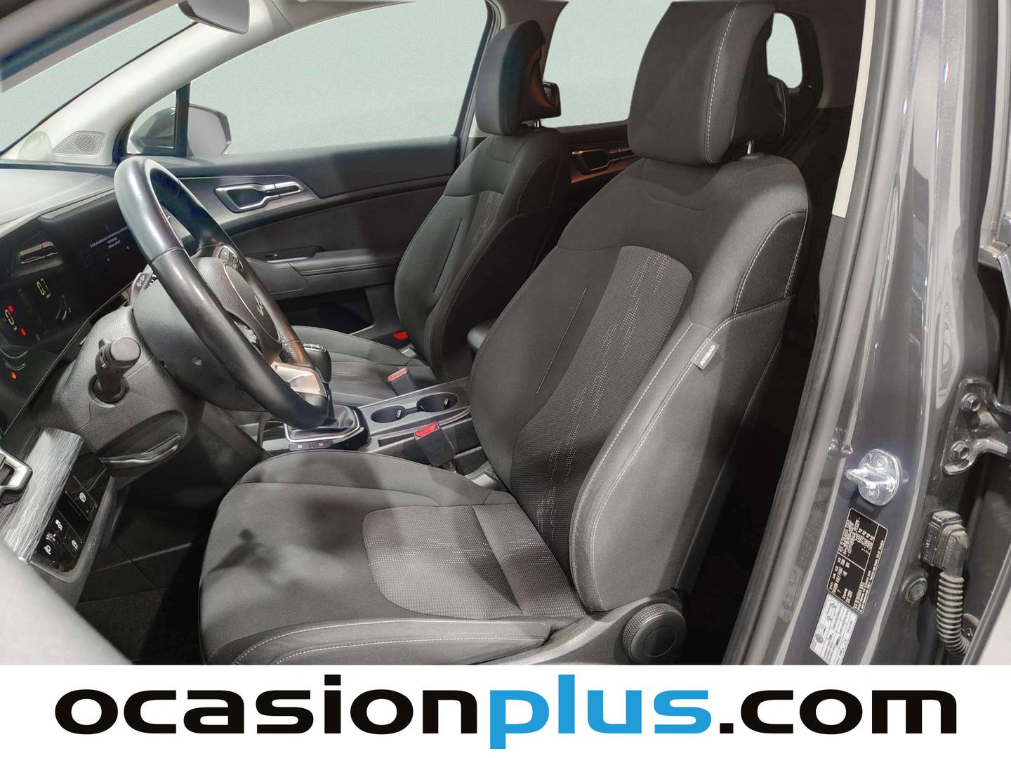 Foto asientos delanteros KIA Sportage KIA Sportage 1.6 T-GDi MHEV Drive 4x2 (150 CV)