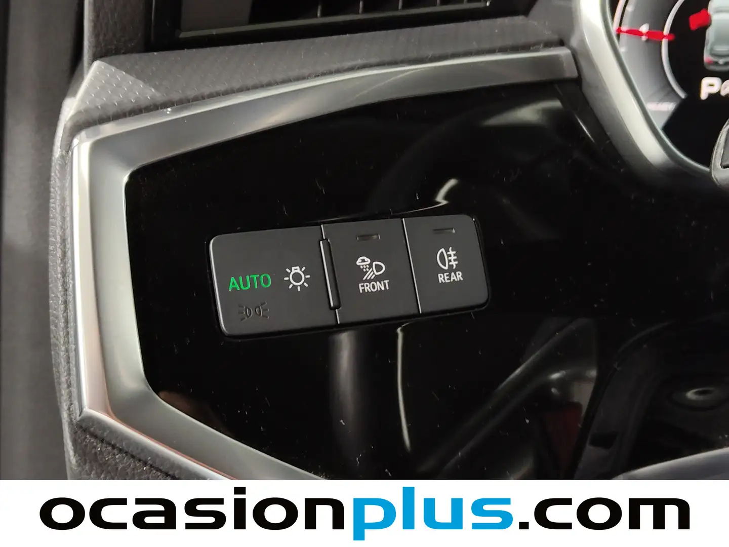 Foto Audi Q3 Audi Q3 Advanced 35 TDI (150 CV) S tronic