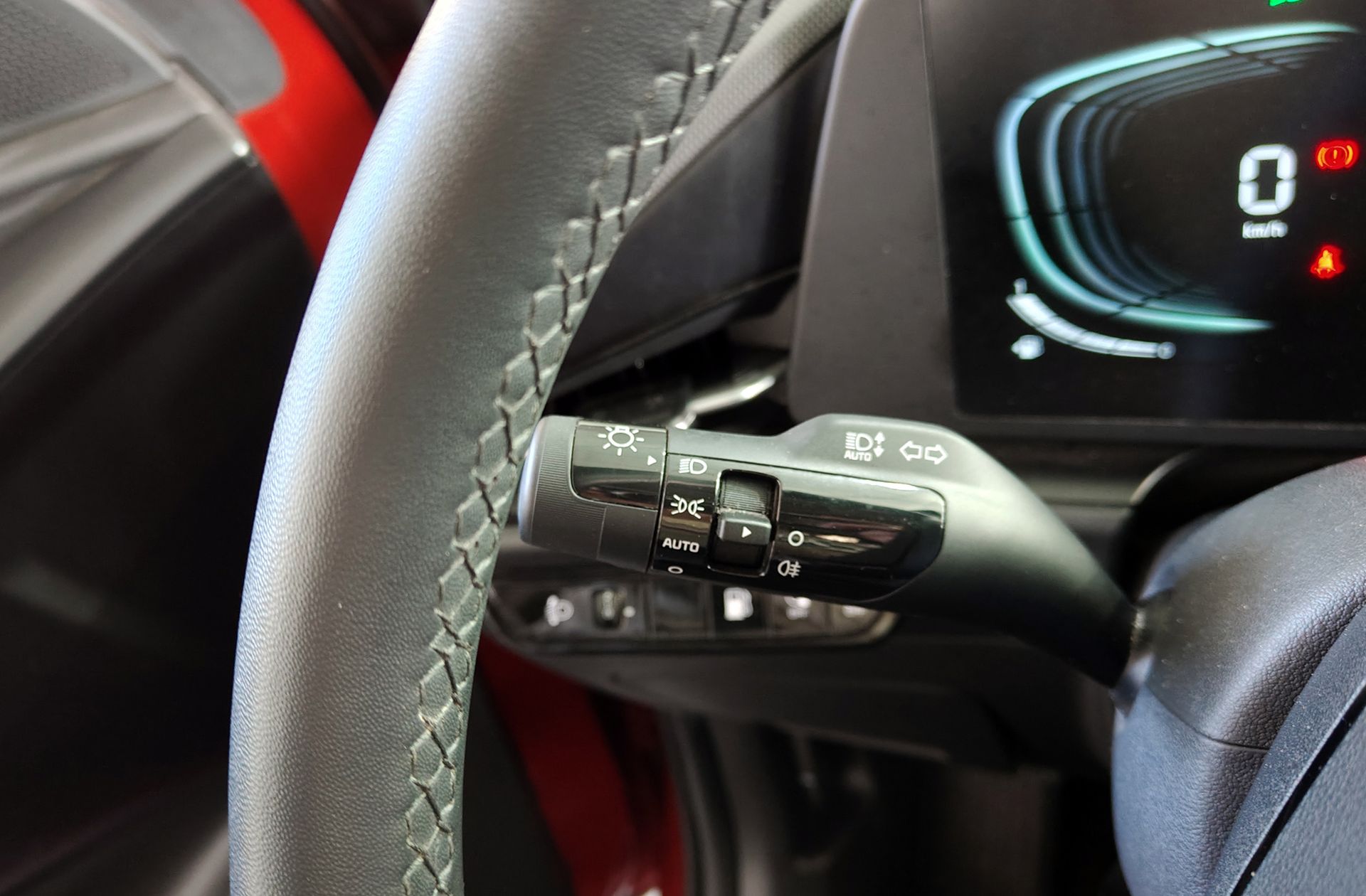 Kia Niro 1.6 GDi PHEV Híbrido Concept - foto 18