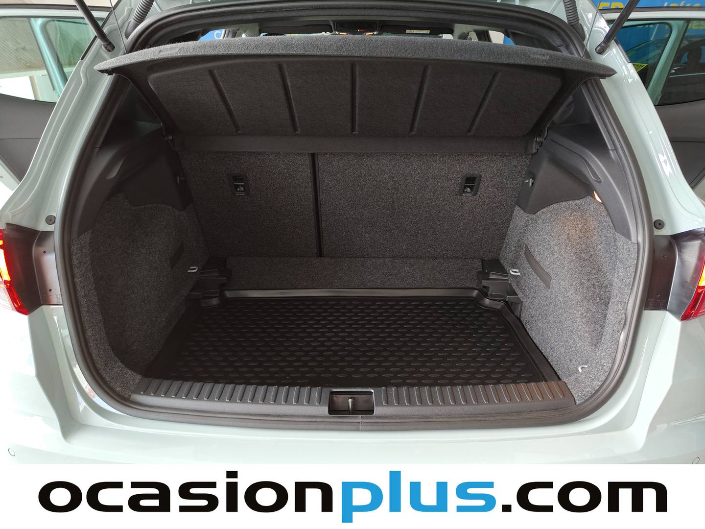 Fotos maletero Seat Arona Seat Arona 1.5 TSI S&S FR+ DSG (150 CV)