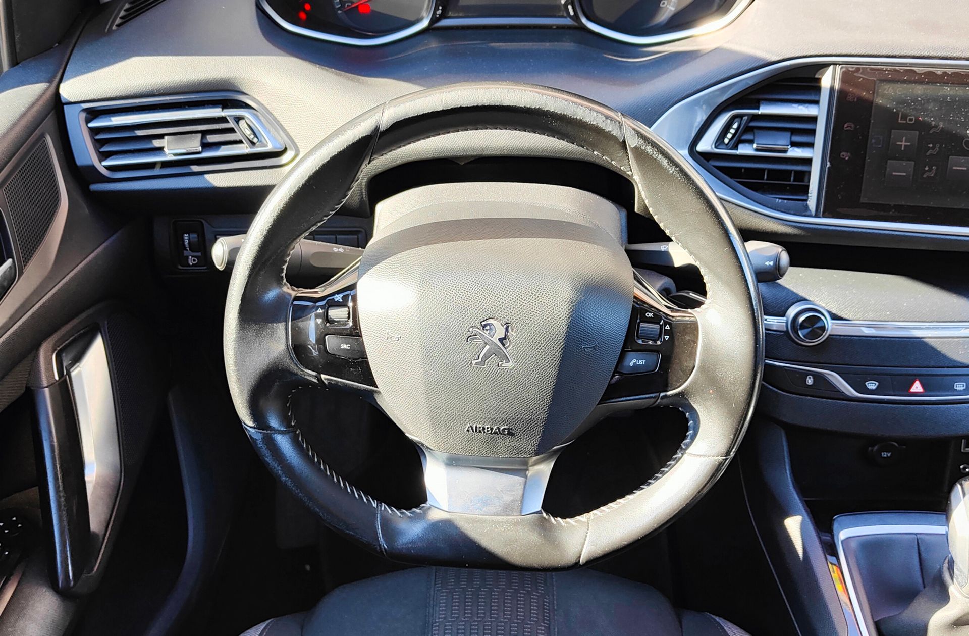 Peugeot 308 BlueHDi 100 Style - foto 20