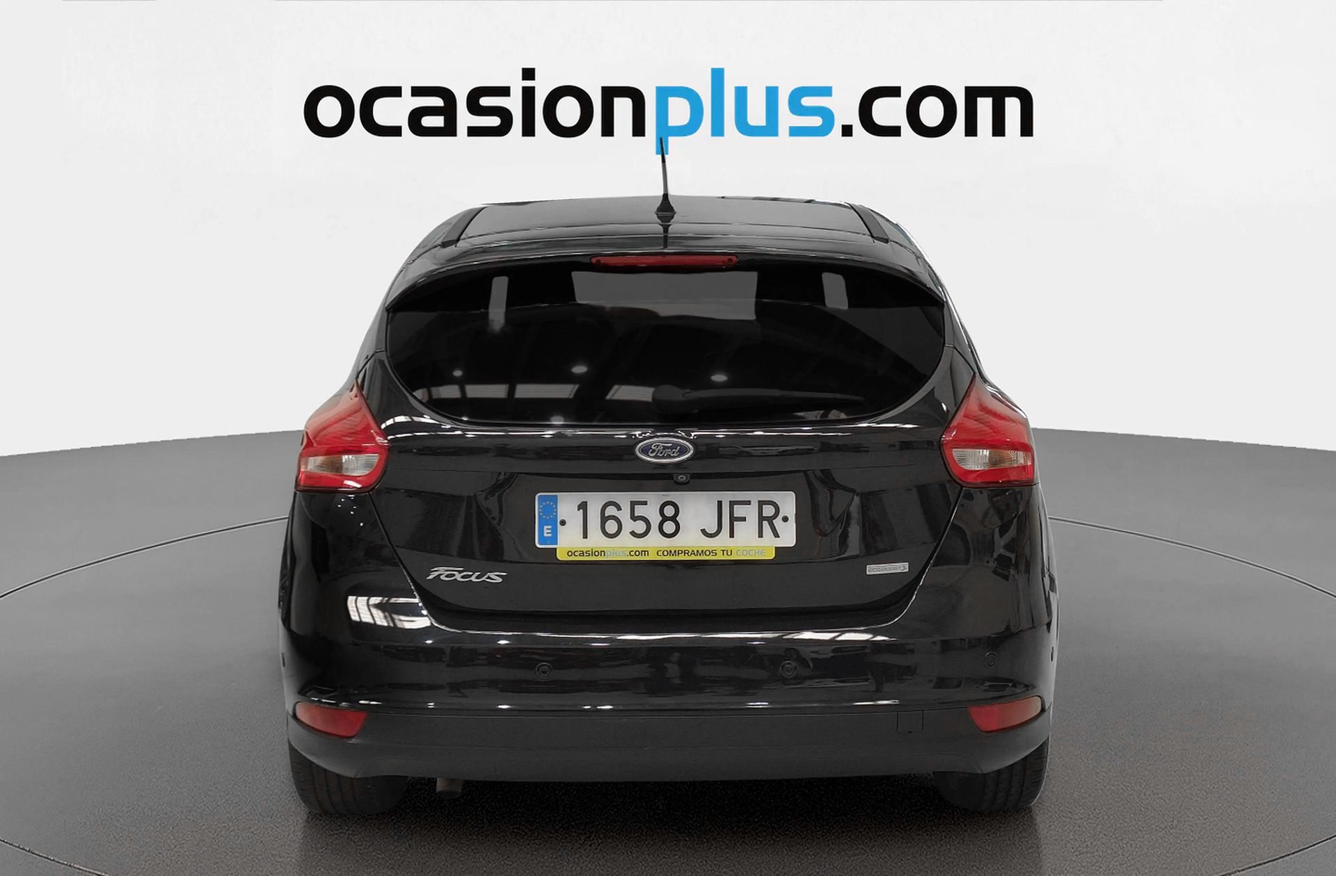 Ford Focus 1.0 EcoBoost Titanium - foto 15