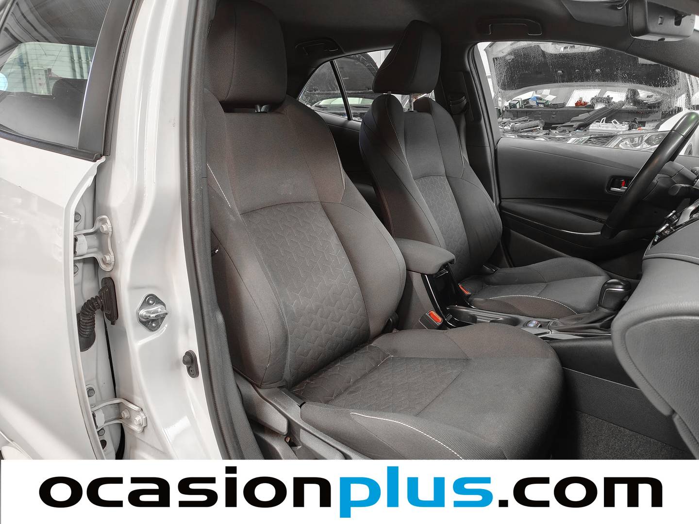 Foto Toyota Corolla Toyota Corolla 1.8 125 Híbrido Active Tech E-CVT (122 CV)