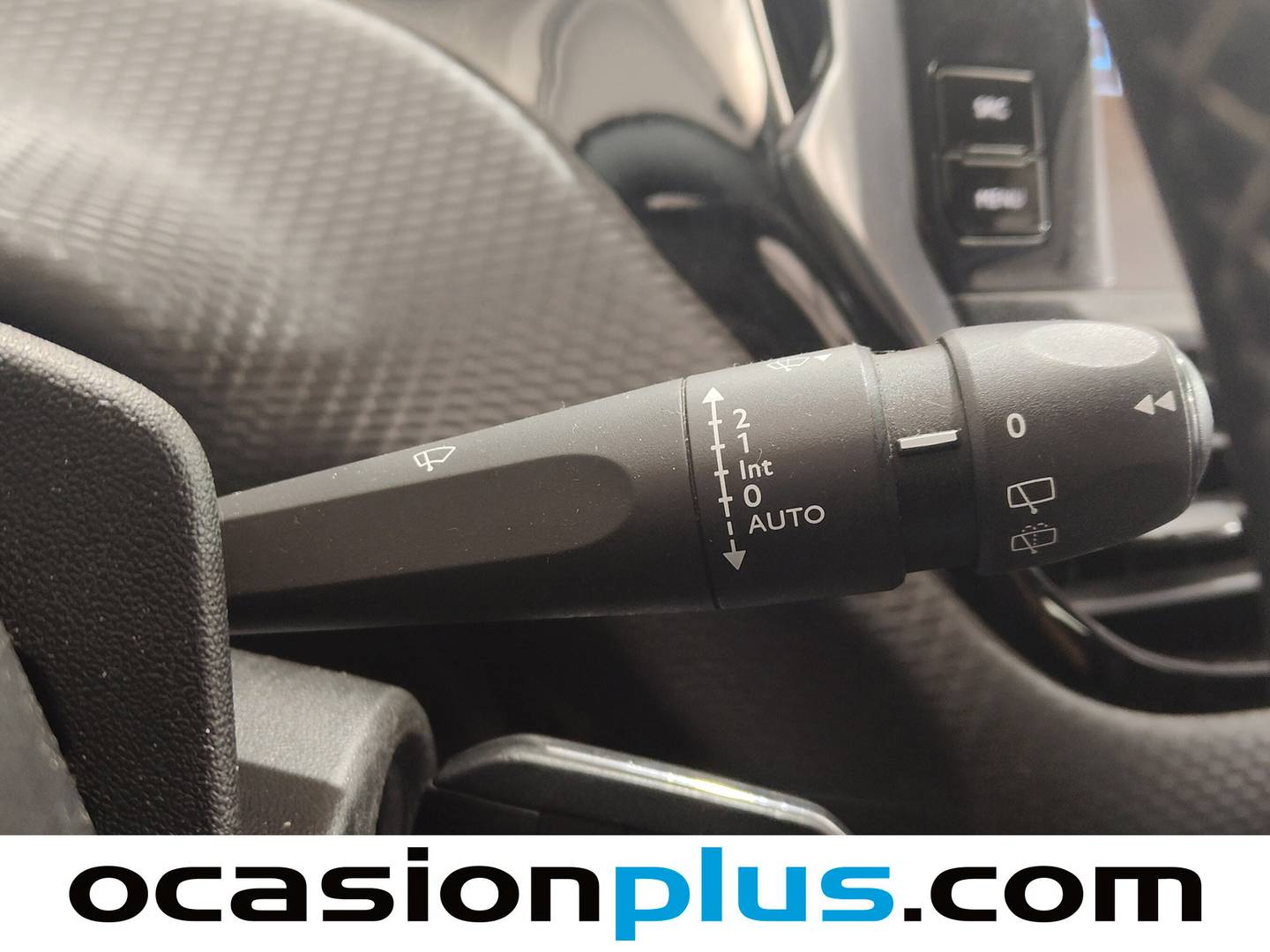 Accesorios del Peugeot 2008 Peugeot 2008 BlueHDi 100 Allure (100 CV)