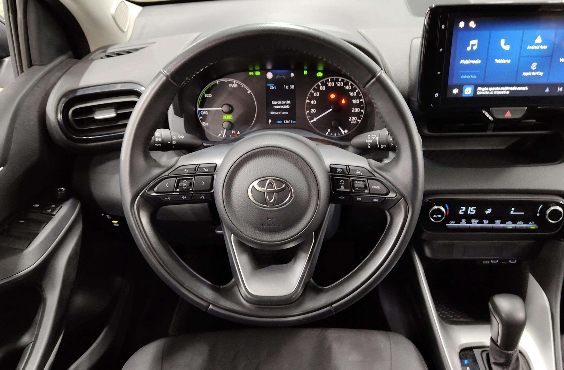Toyota Yaris 120H Active Plus - foto 19