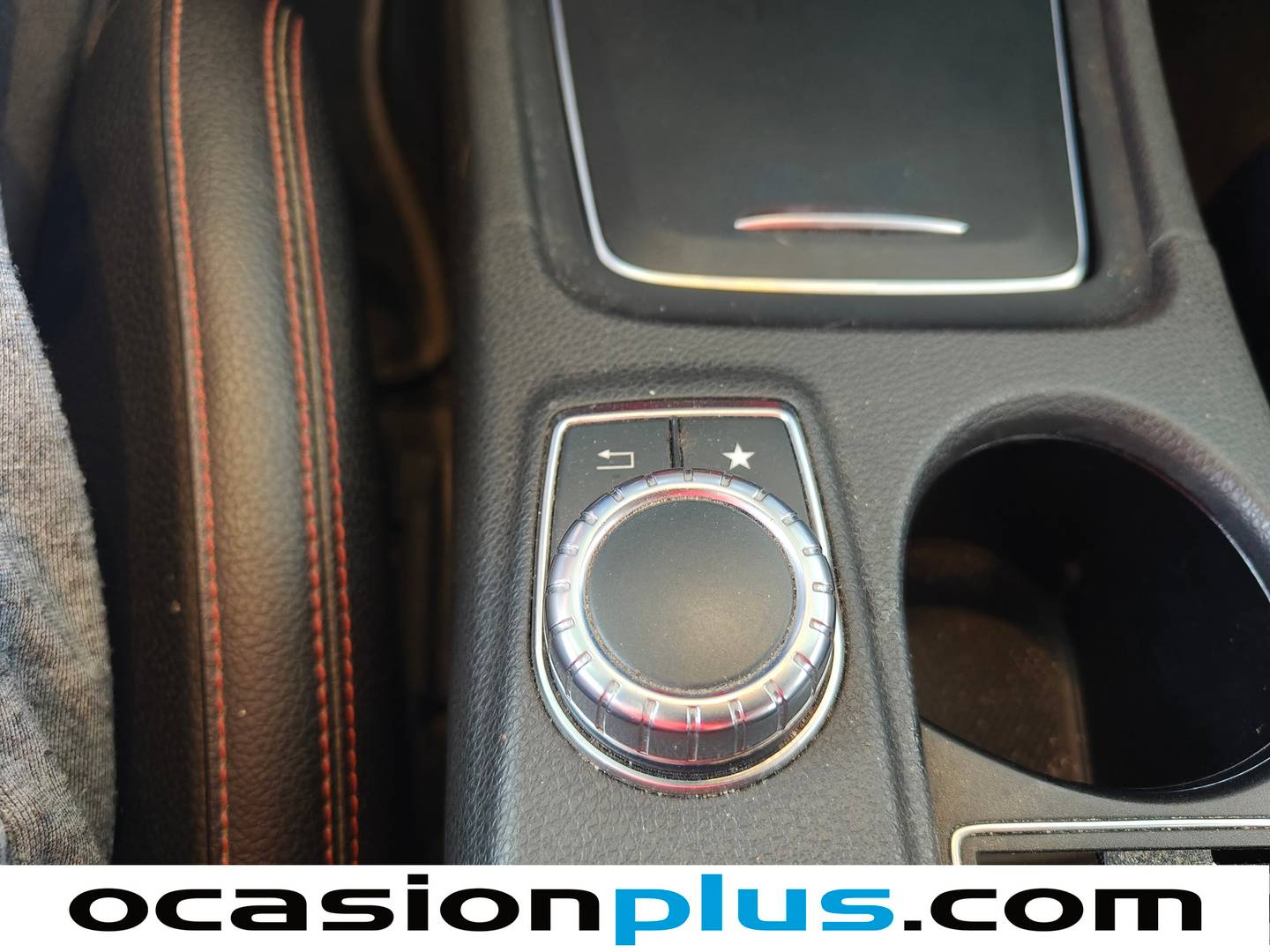 Acabados Mercedes GLA Mercedes GLA 180 (122 CV)