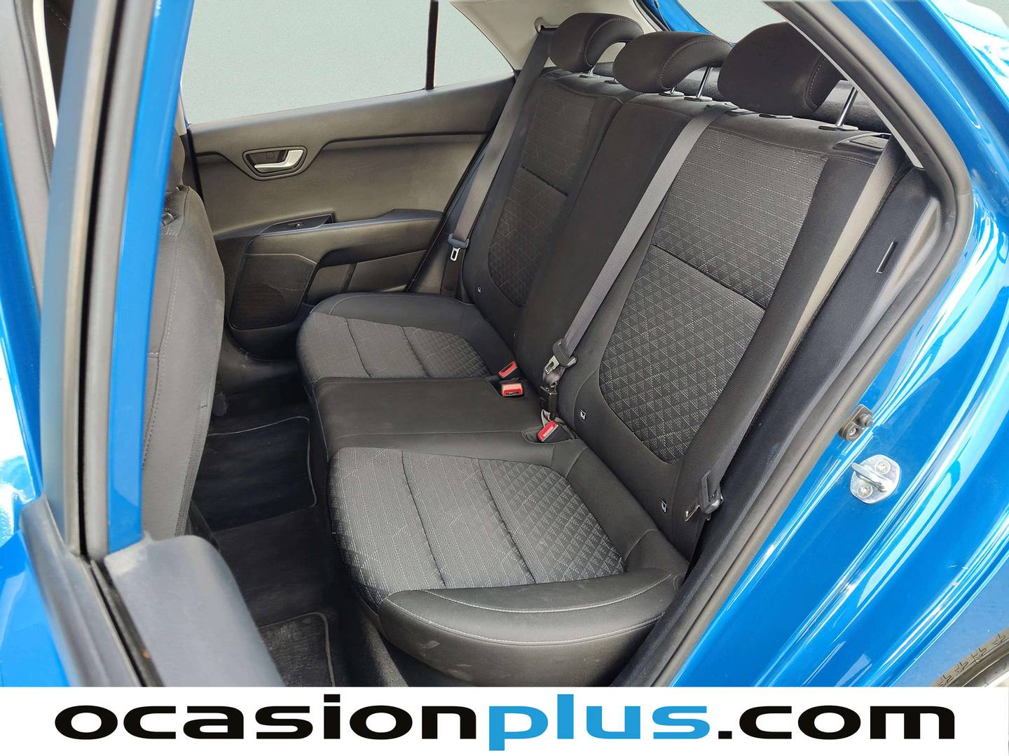 Foto asientos traseros KIA Rio KIA Rio 1.2 DPi Concept (84 CV)
