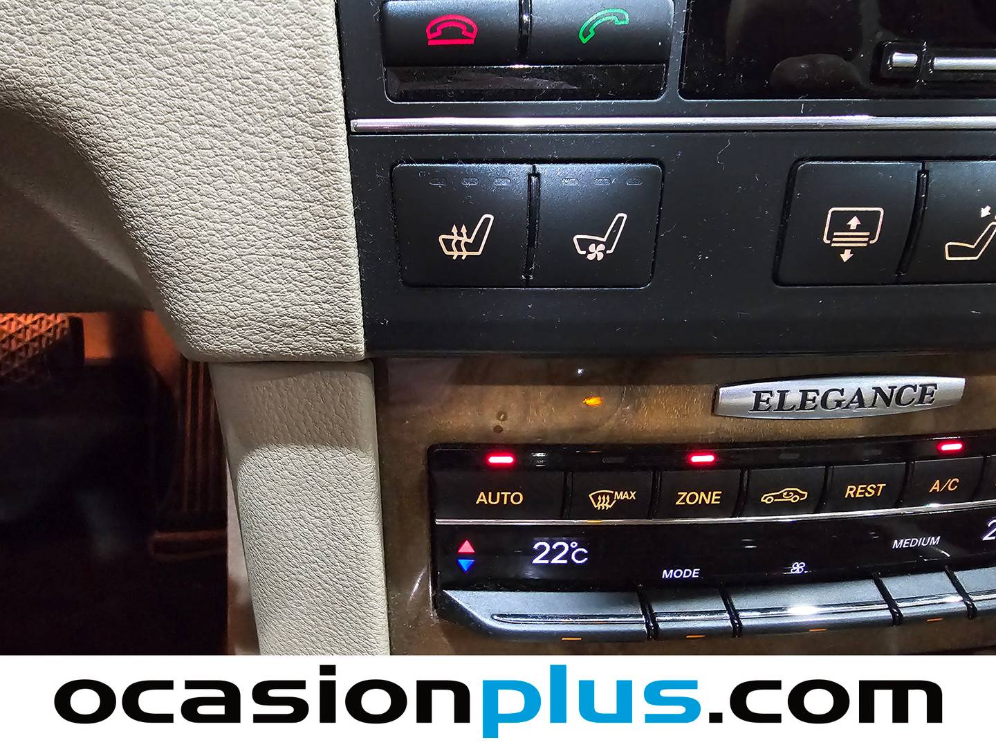 Equipamiento del Mercedes Clase E Mercedes Clase E 350 CGI Blue Efficiency (292 CV)