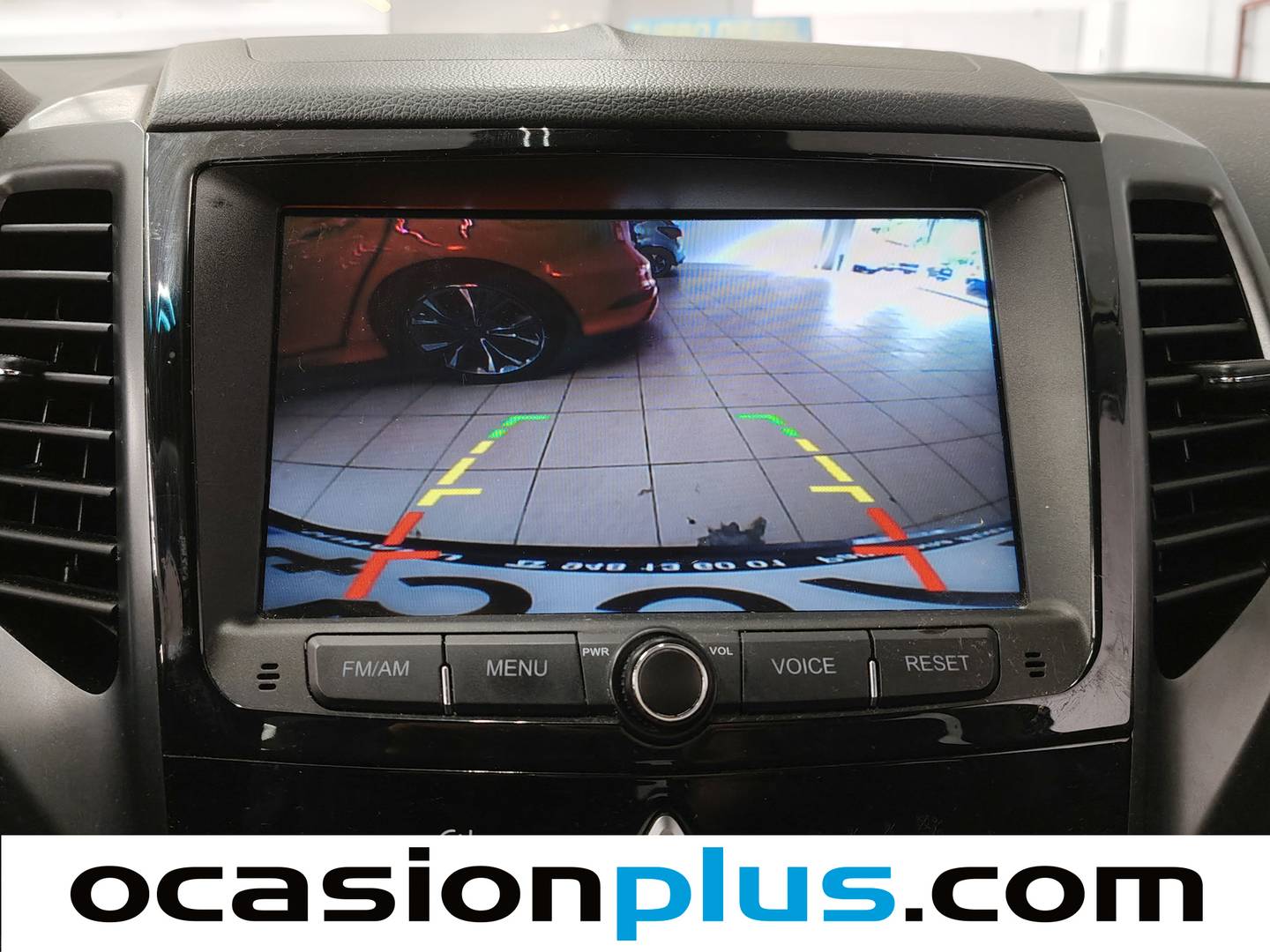 Equipamiento del SsangYong XLV SsangYong XLV G16 Premium 4x2 (128 CV)
