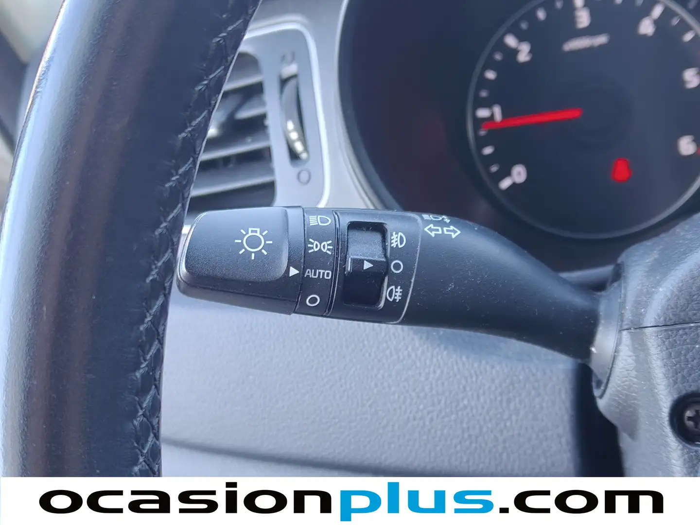 Foto KIA Carens Kia Carens 1.7 CRDi VGT Concept Eco-Dynamics (115 CV) 7 Plazas