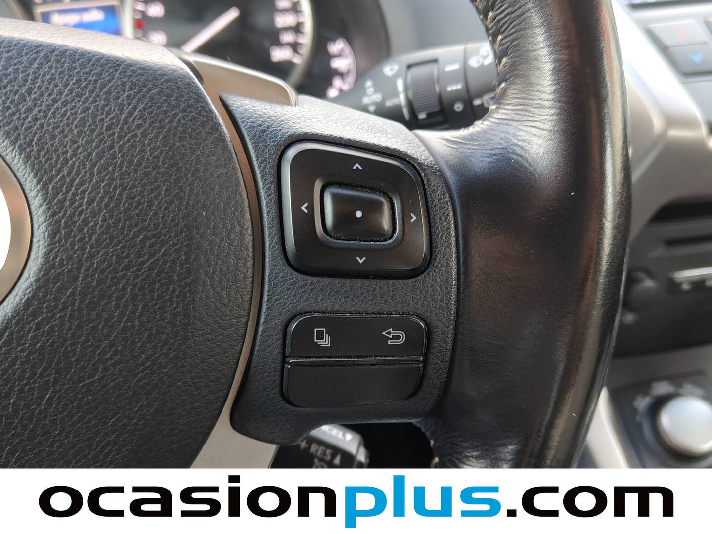 Foto Lexus NX Lexus NX Corporate 2WD (197 CV)