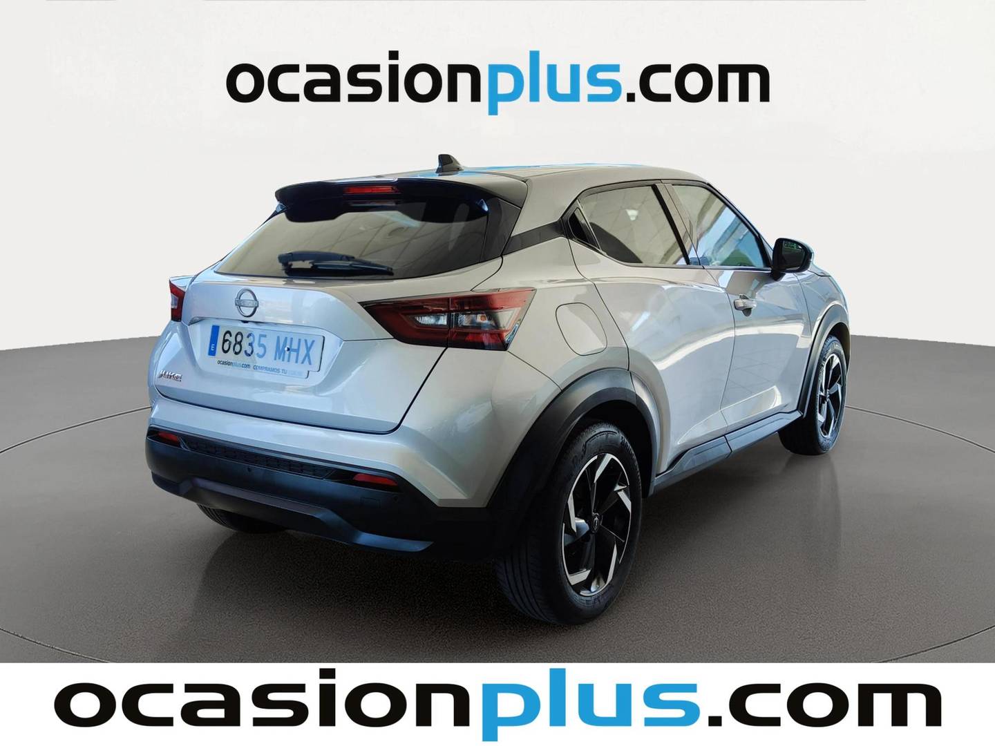Foto trasera Nissan JUKE Nissan Juke DIG-T N-Connecta 4x2 (114 CV) derecha