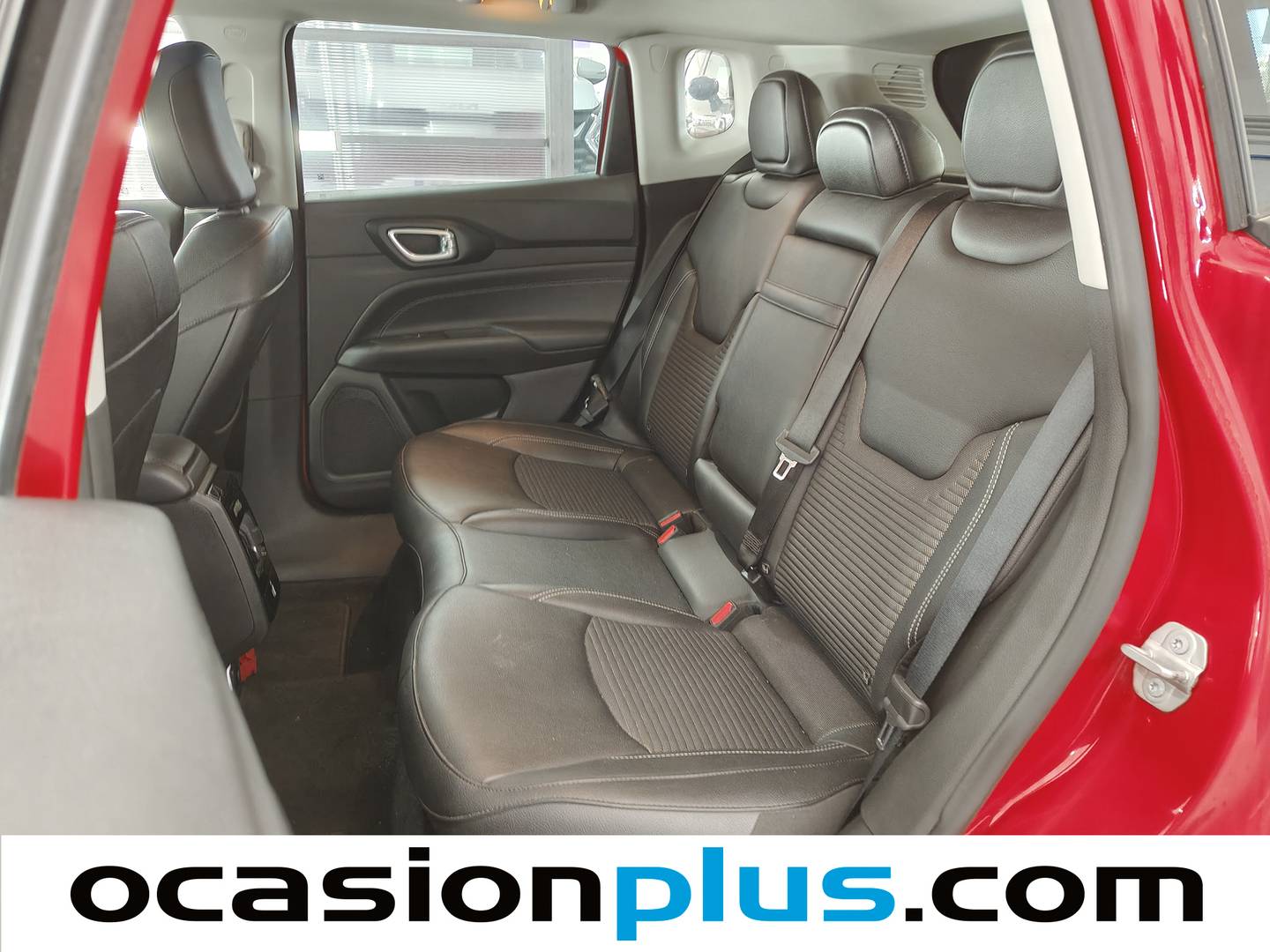 Foto Jeep Compass Jeep Compass 1.3 Gse Night Eagle FWD MT (130 CV)