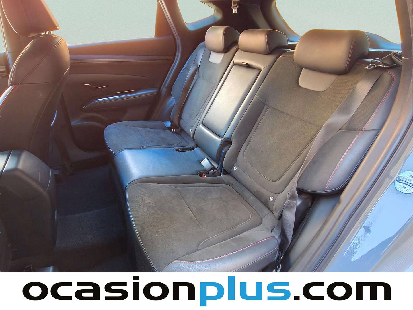 Foto asientos traseros Hyundai Tucson Hyundai Tucson 1.6 TGDI N-Line 30 Aniversario (150 CV)