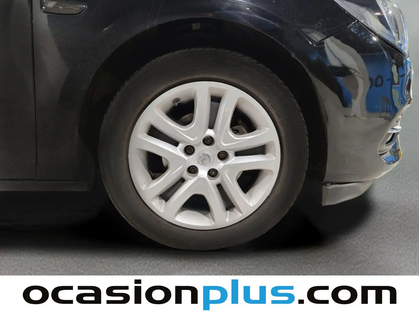 Foto Opel Astra Opel Astra 1.2 Turbo SHL Edition (110 CV)