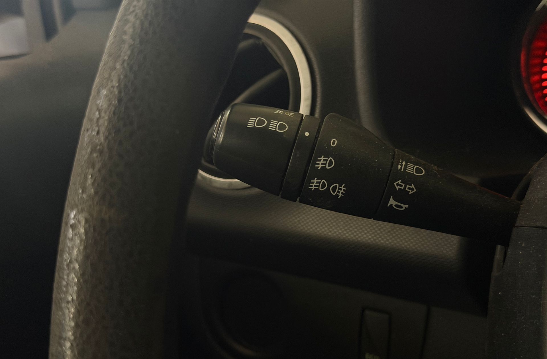 Dacia Sandero dCi 90 Stepway - foto 18