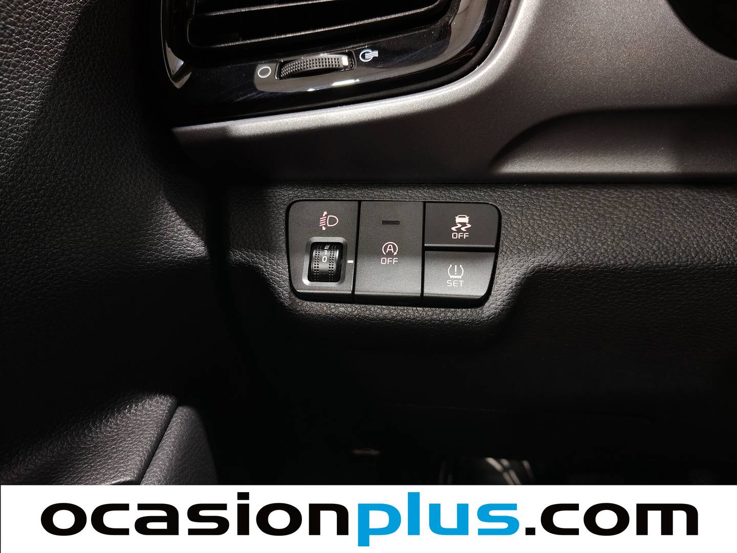 Acabados KIA Stonic KIA Stonic 1.2 DPi Drive (79 CV)