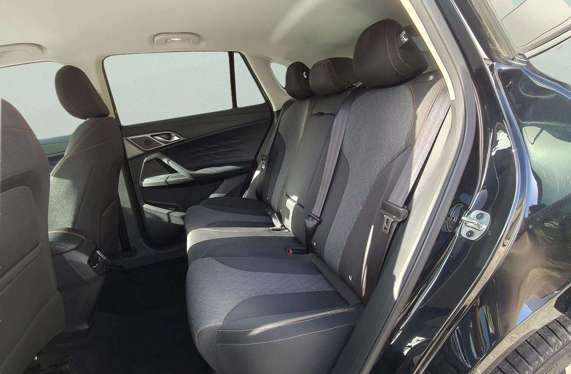 MG HS 1.5T Comfort DCT - foto 12