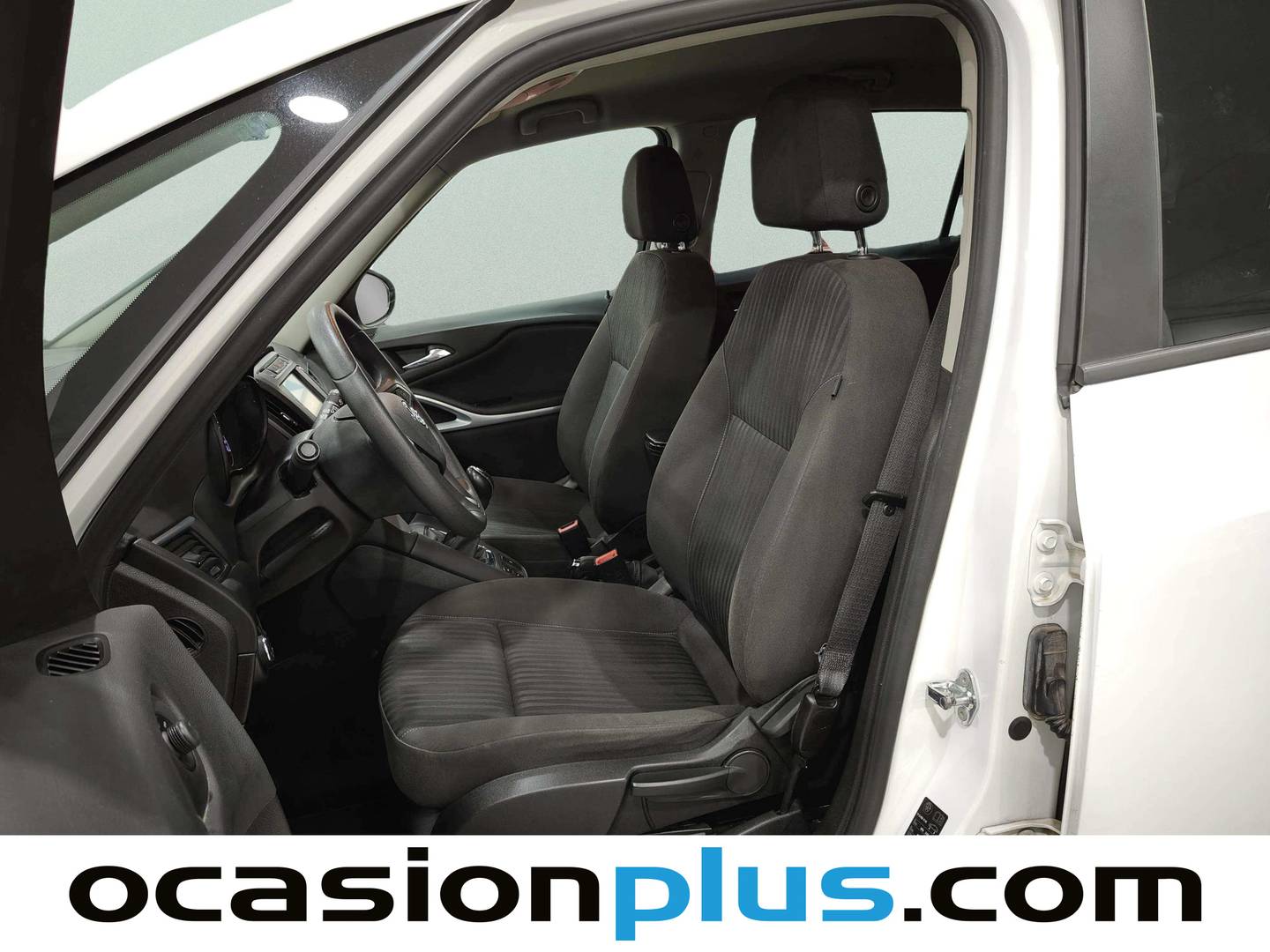Foto asientos traseros Opel Zafira Opel Zafira 1.6 CDTI S&S Expression (120 CV) 7 Plazas