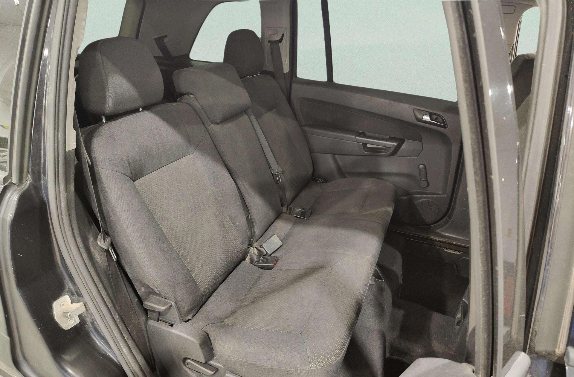 Opel Zafira 1.9 CDTi Essentia 7 plazas - foto 13