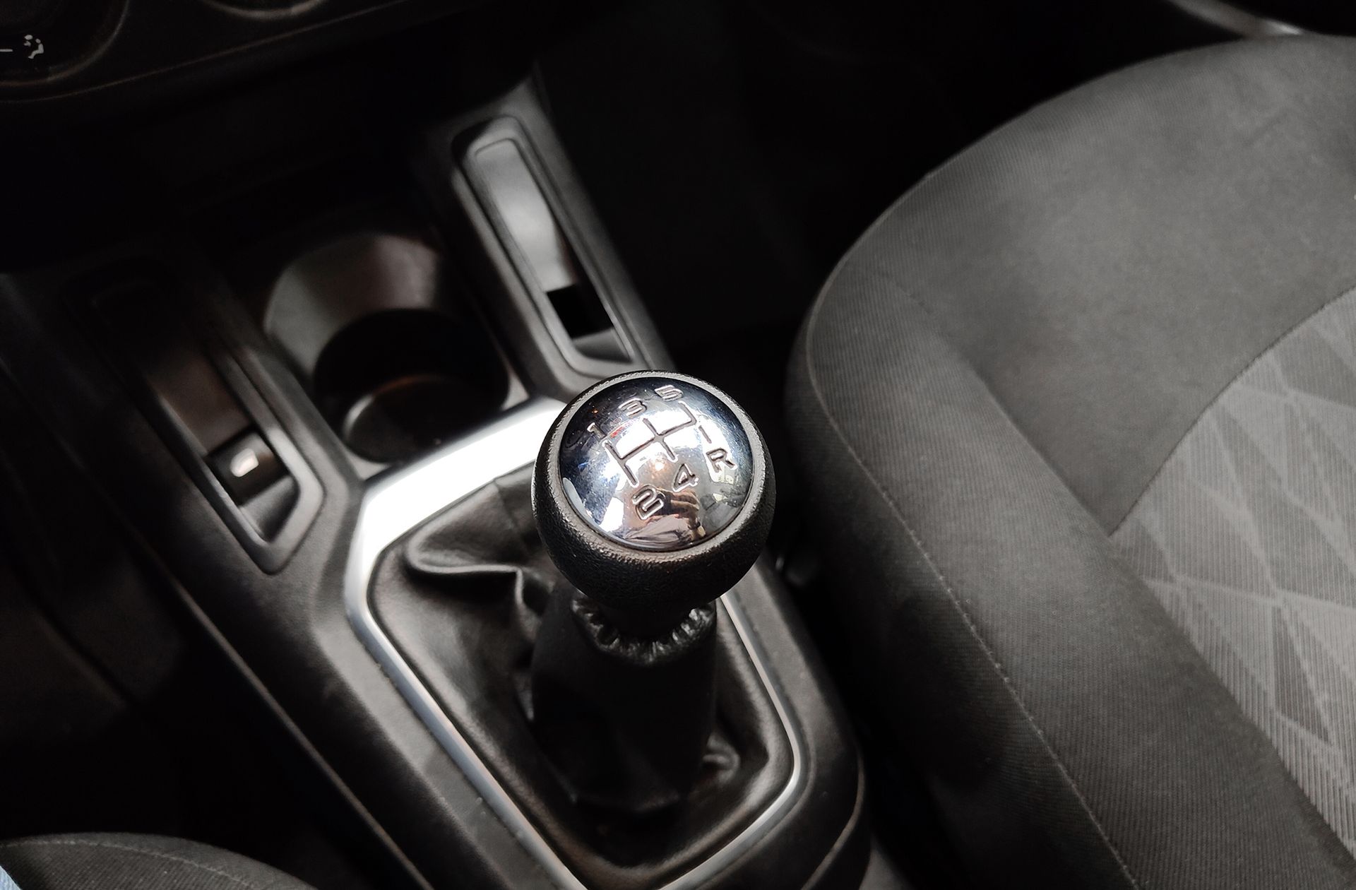 Citroën C-Elysée BlueHDi 100 Seduction - foto 5