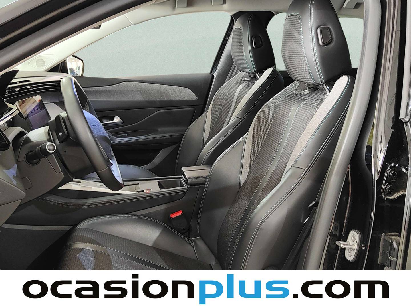 Foto asientos delanteros Peugeot 308 Peugeot 308 PureTech 130 S&S Allure EAT8 (130 CV)