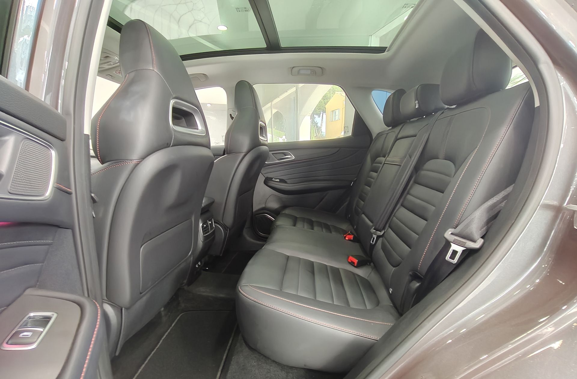 MG HS eHS 1.5 T-GDi PHEV Luxury - foto 15