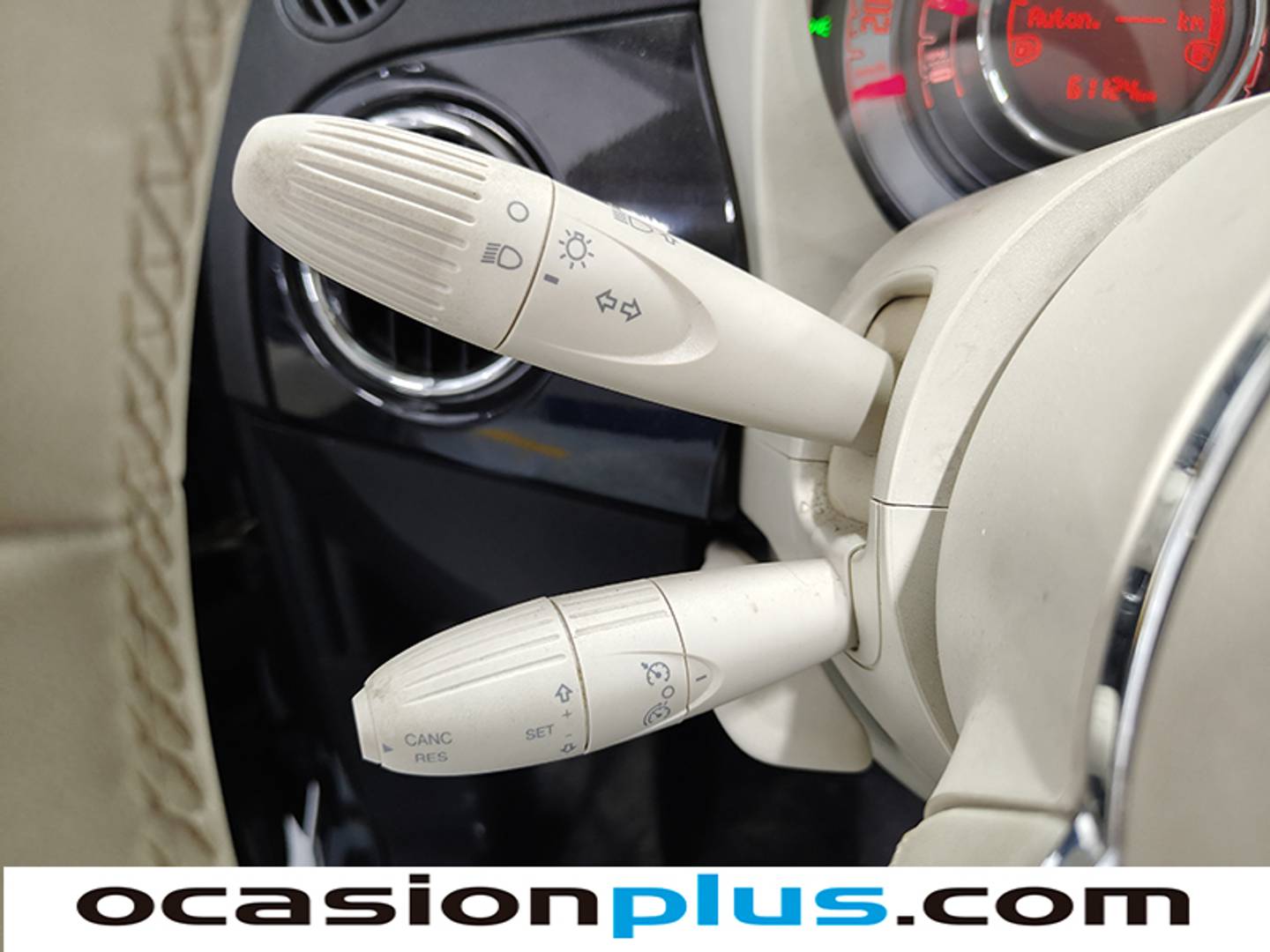 Fiat 500C Fiat 500C 1.0 Hybrid Dolcevita (70 CV) de segunda mano