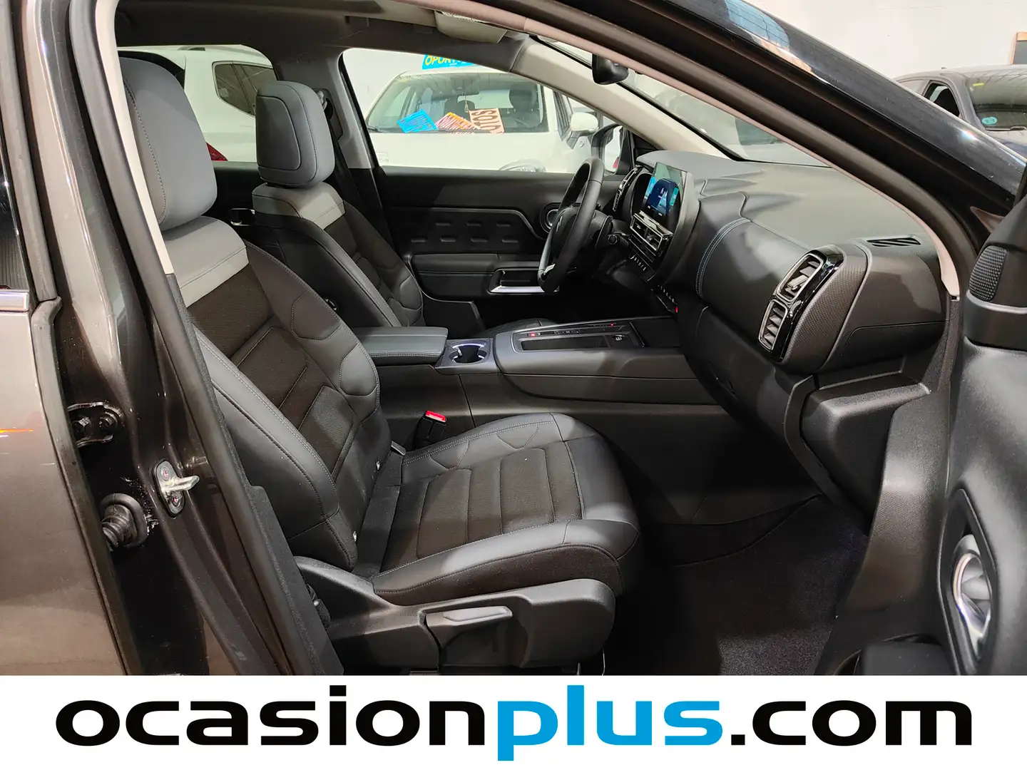 Foto Citroën C5 Aircross Citroen C5 Aircross Citroen C5 Aircross Hybrid Plug-in Hybrid Max e-EAT8 165 kW (225 CV)