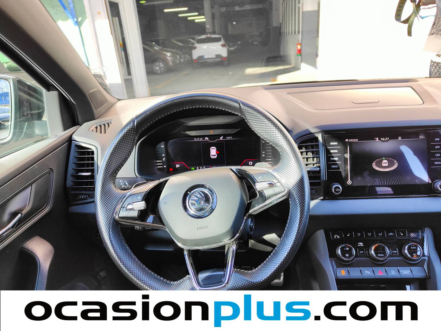 Foto Skoda Karoq Skoda Karoq 1.5 TSI ACT Sportline DSG (150 CV)