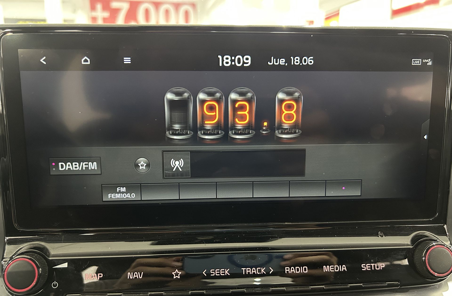 Kia XCeed 1.5 MHEV iMT Tech - foto 30