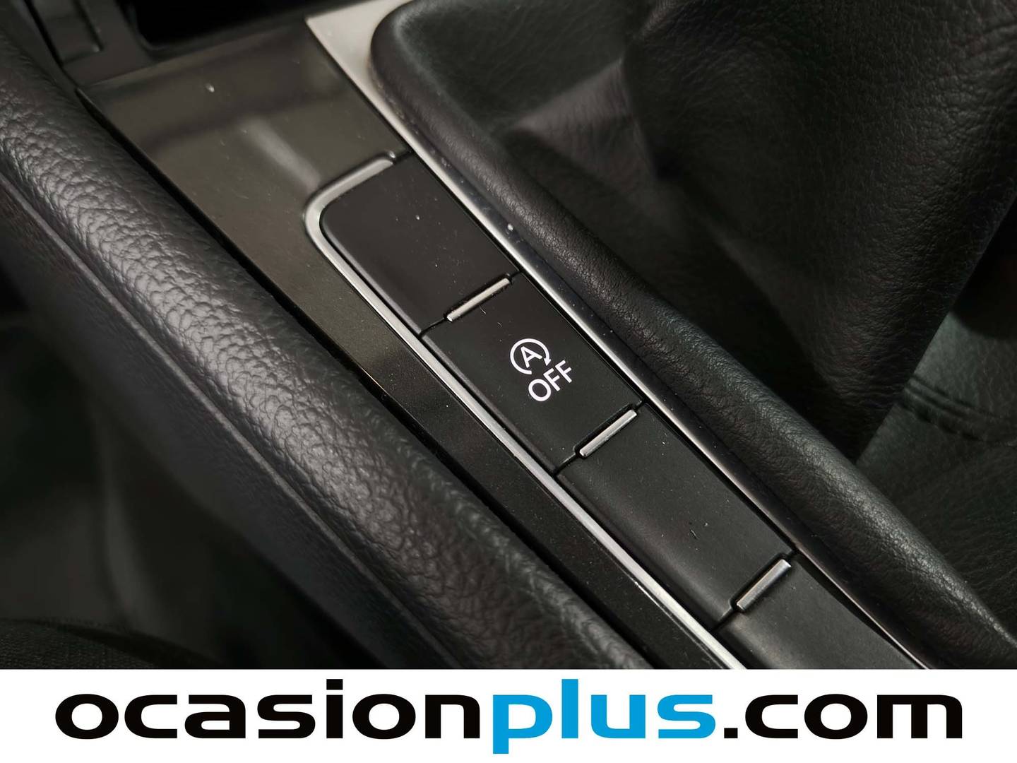 Foto Volkswagen Golf Volkswagen Golf Business 1.6 TDI (115 CV)