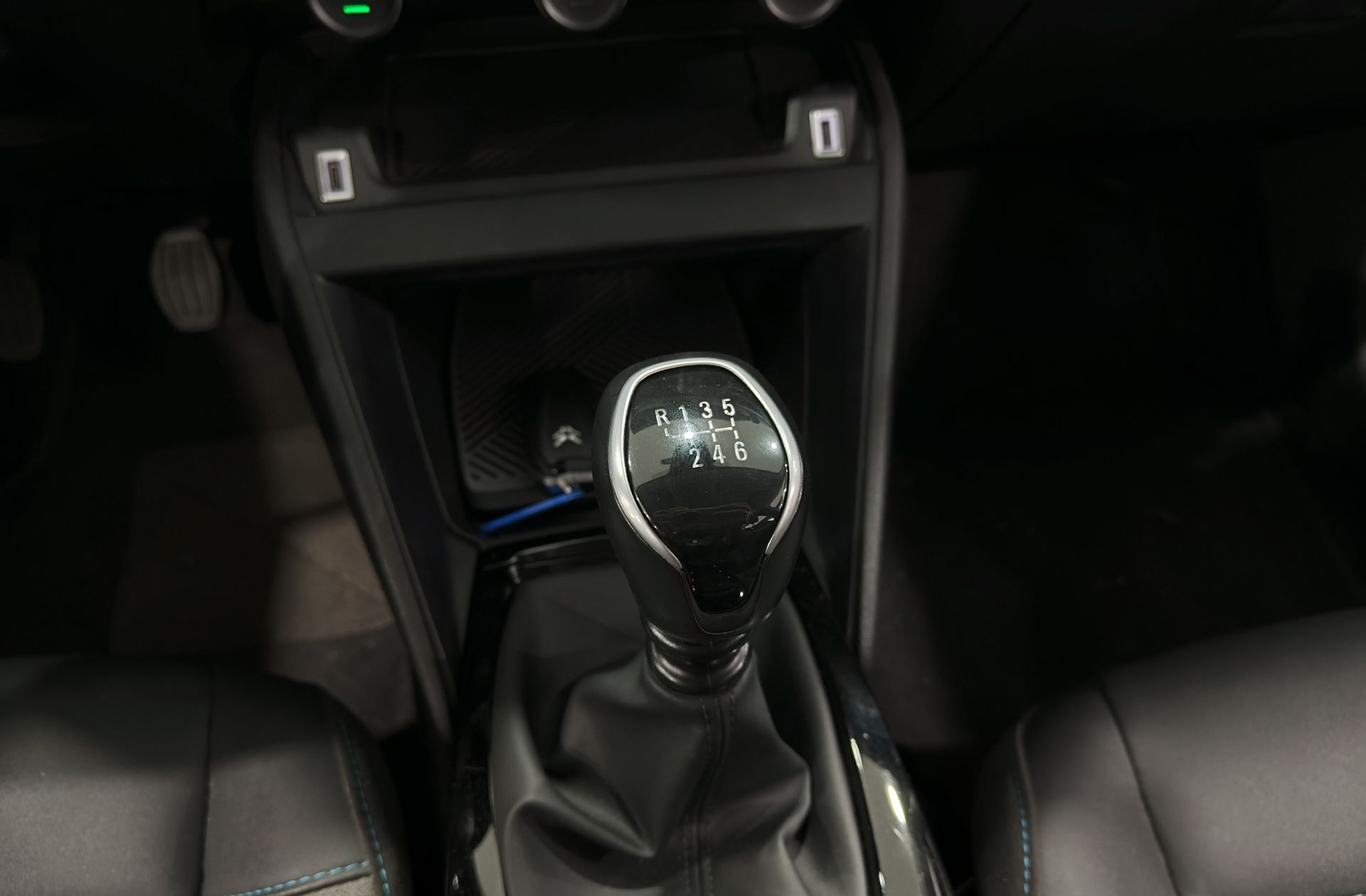 Citroën C4 PureTech 130 Plus - foto 5