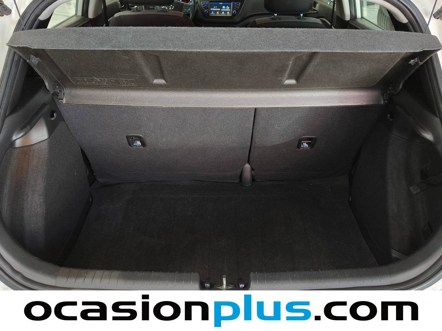 Fotos maletero Hyundai i20 Hyundai i20 1.2 MPI Essence LE (75 CV)