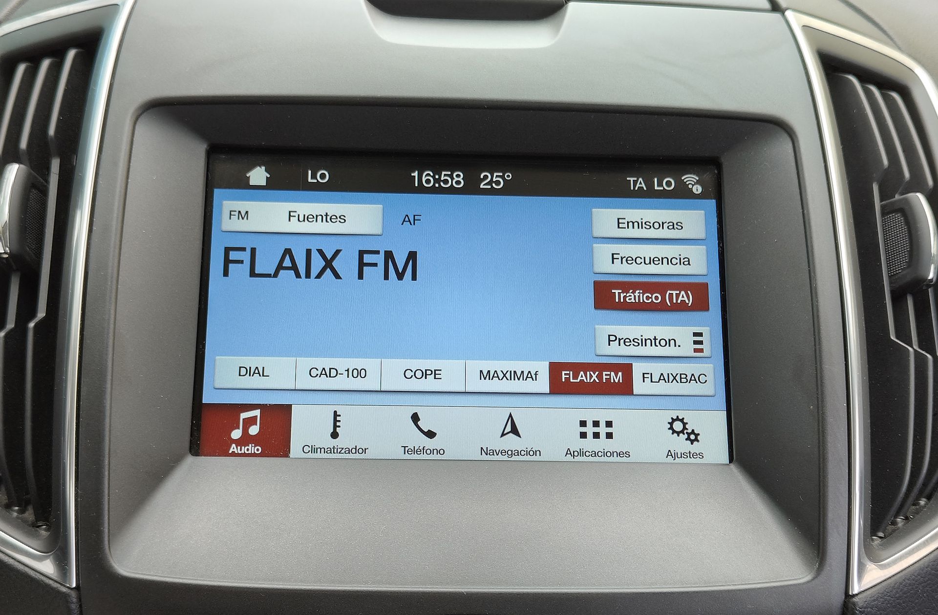 Ford S-Max 1.5 EcoBoost Titanium 7 plazas - foto 40