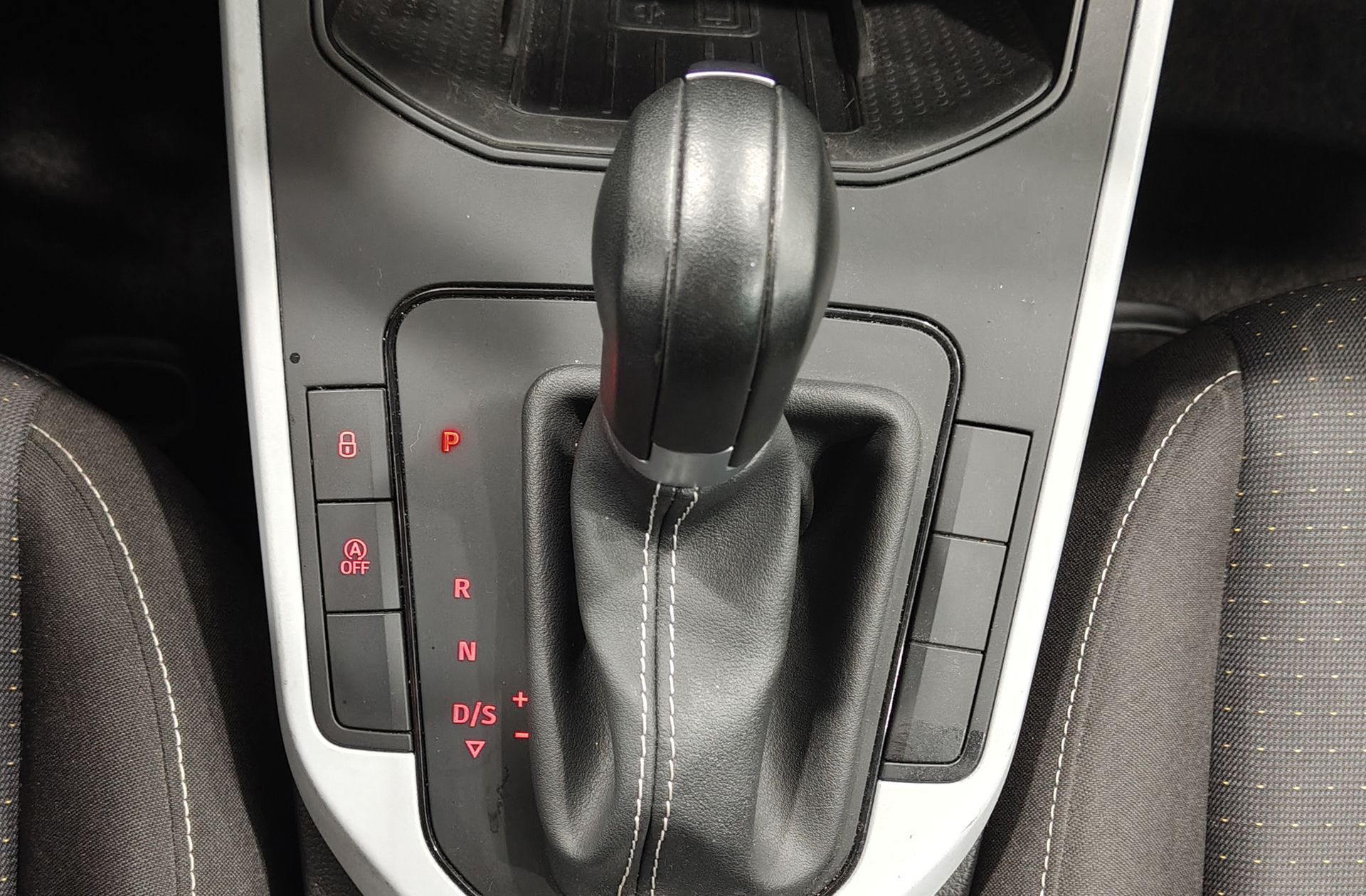 SEAT Arona 1.0 TSI Style Special Edition DSG - foto 5