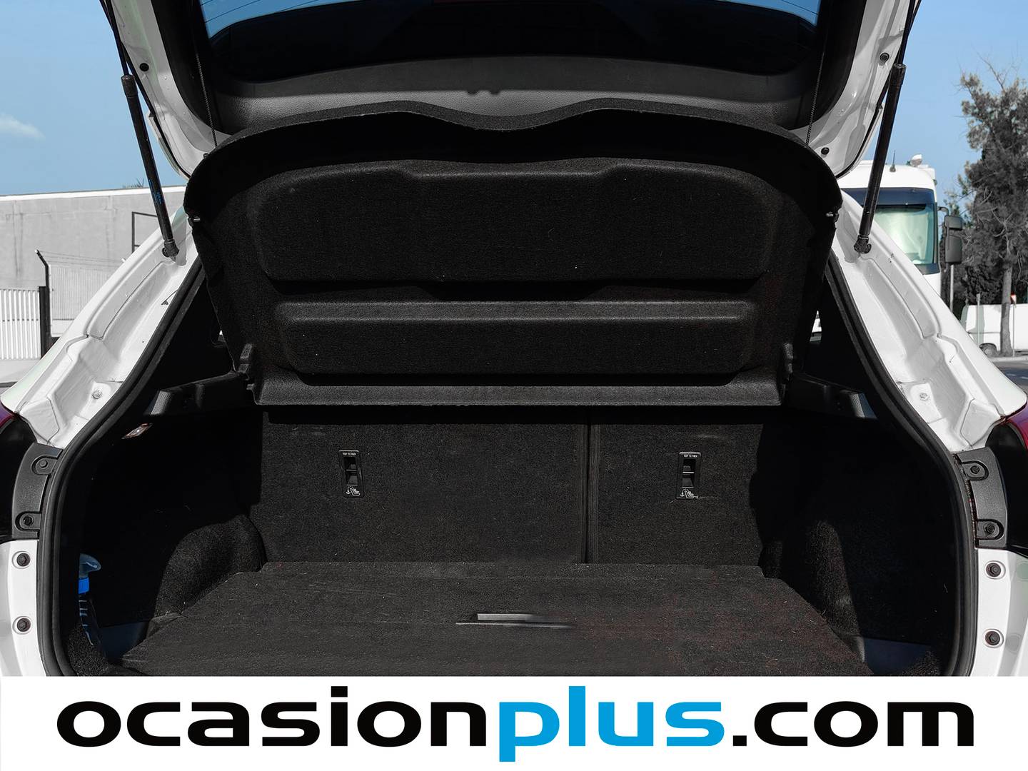 Fotos maletero Nissan QASHQAI Nissan Qashqai 1.2 DIG-T N-Vision 4x2 (115 CV)