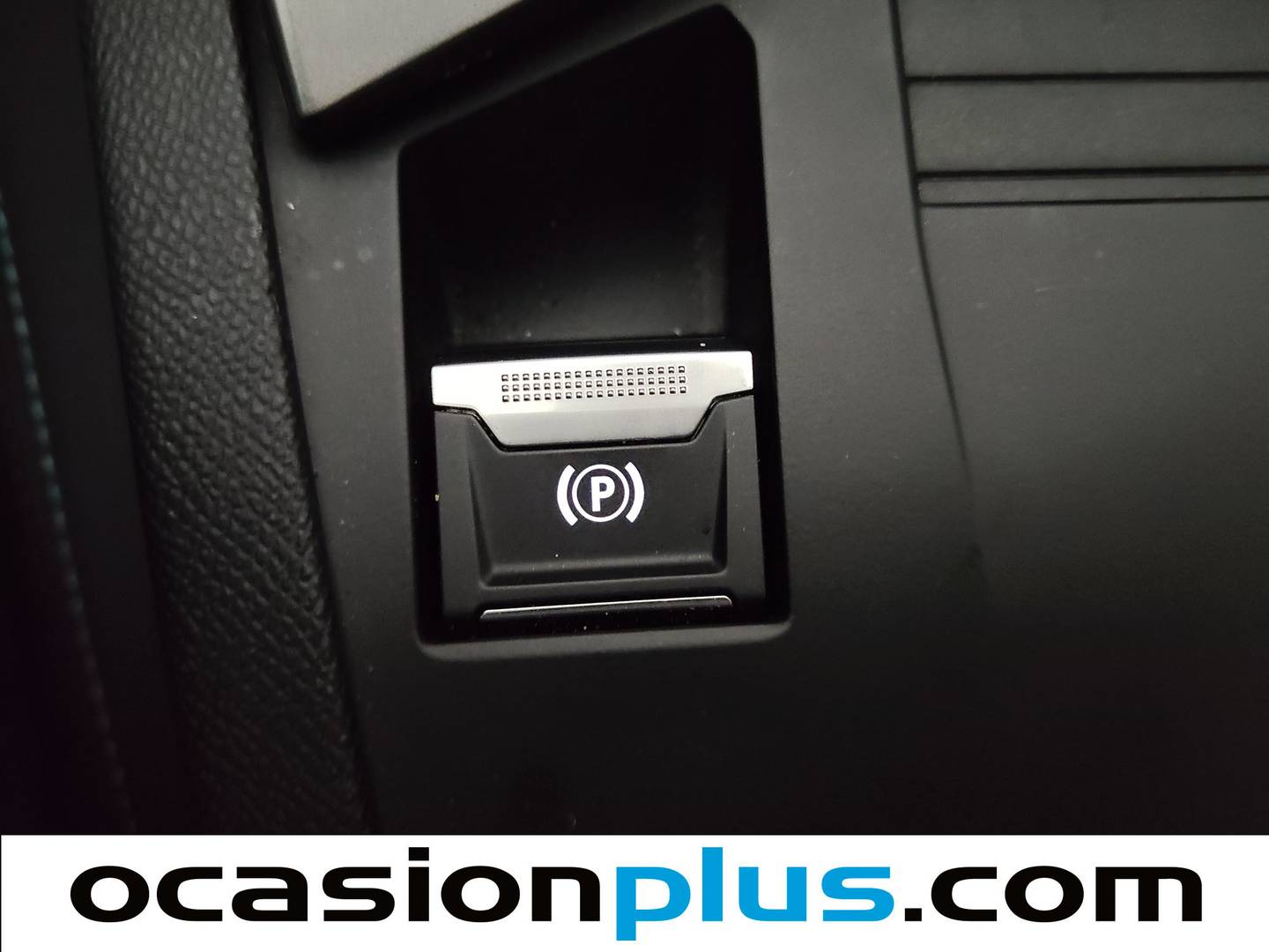 Foto Peugeot 308 Peugeot 308 Allure Hybrid eDCS6 (145 CV)