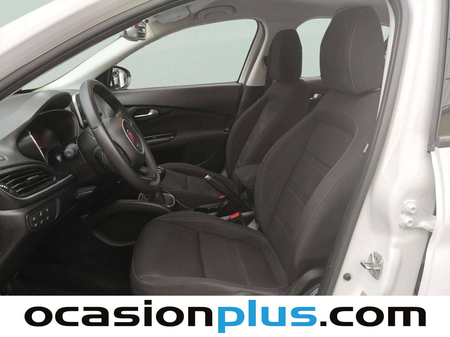 Foto asientos delanteros Fiat Tipo Fiat Tipo 1.4 16v Lounge (95 CV)
