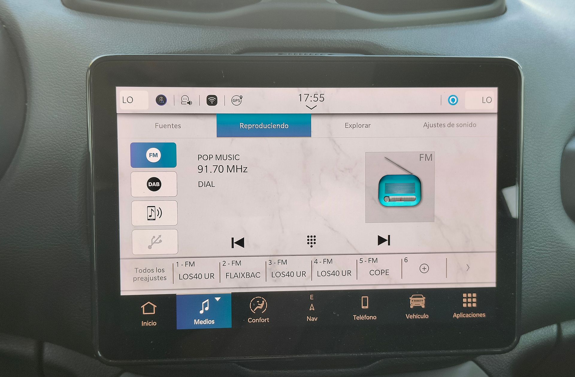 Jeep Renegade eHybrid 1.5 Limited ATX - foto 33