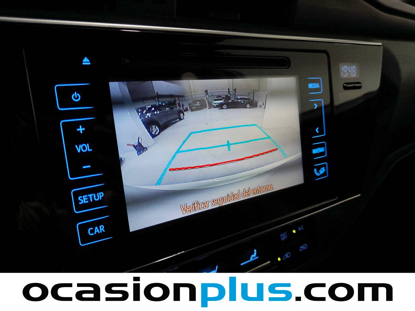Extras y acabados del Toyota Auris Toyota Auris 120T Active (116 CV)