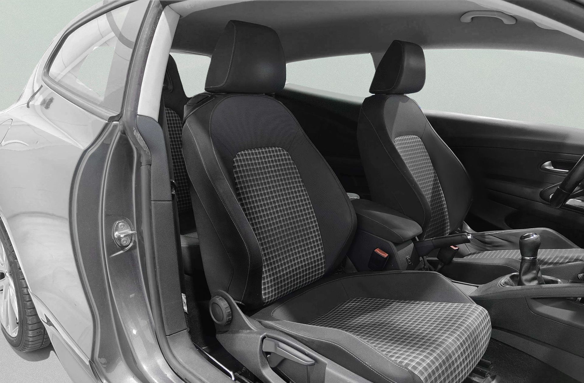 Volkswagen Scirocco R-Line 2.0 TDI BMT - foto 17
