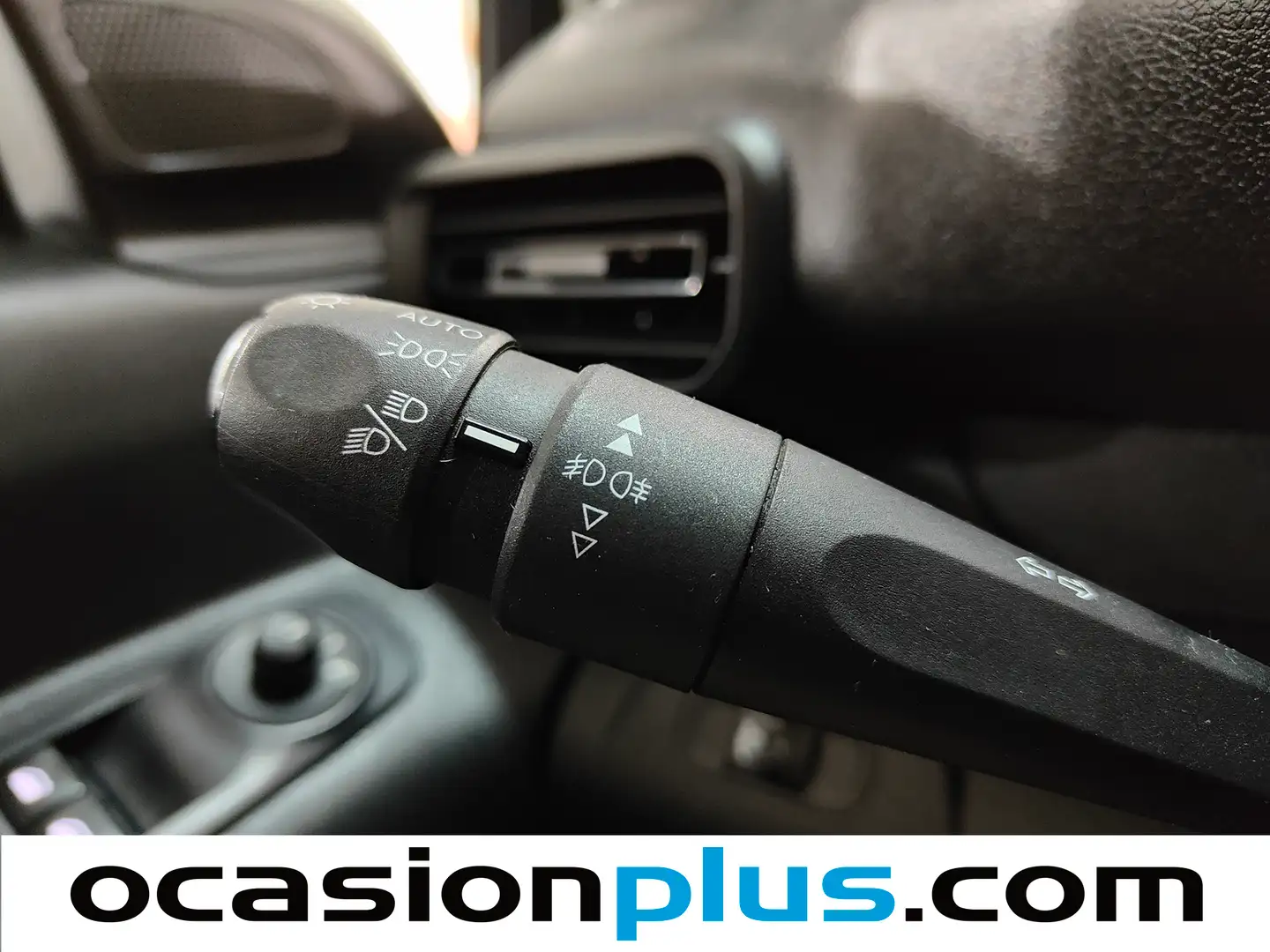 Foto Peugeot Partner Peugeot Partner Furgon BlueHDi 100 S&S Pro Standard 600kg (98 CV)