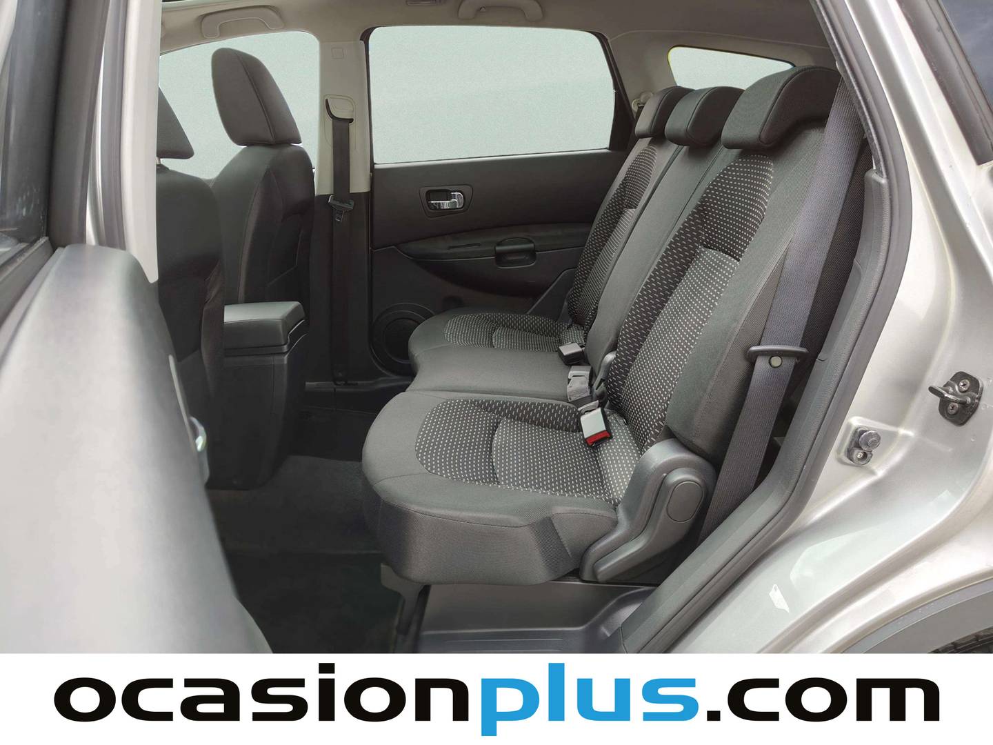 Foto asientos traseros Nissan QASHQAI+2 Nissan Qashqai+2 1.5 dCi Acenta 4x2 (106 CV)