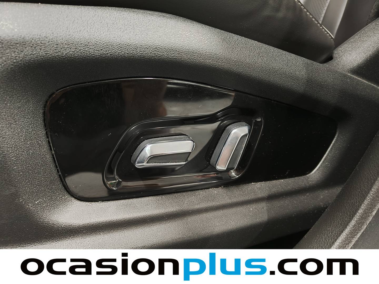 EBRO S700 EBRO S700 1.6 TGDI Luxury 7 DCT (147 CV) al mejor precio