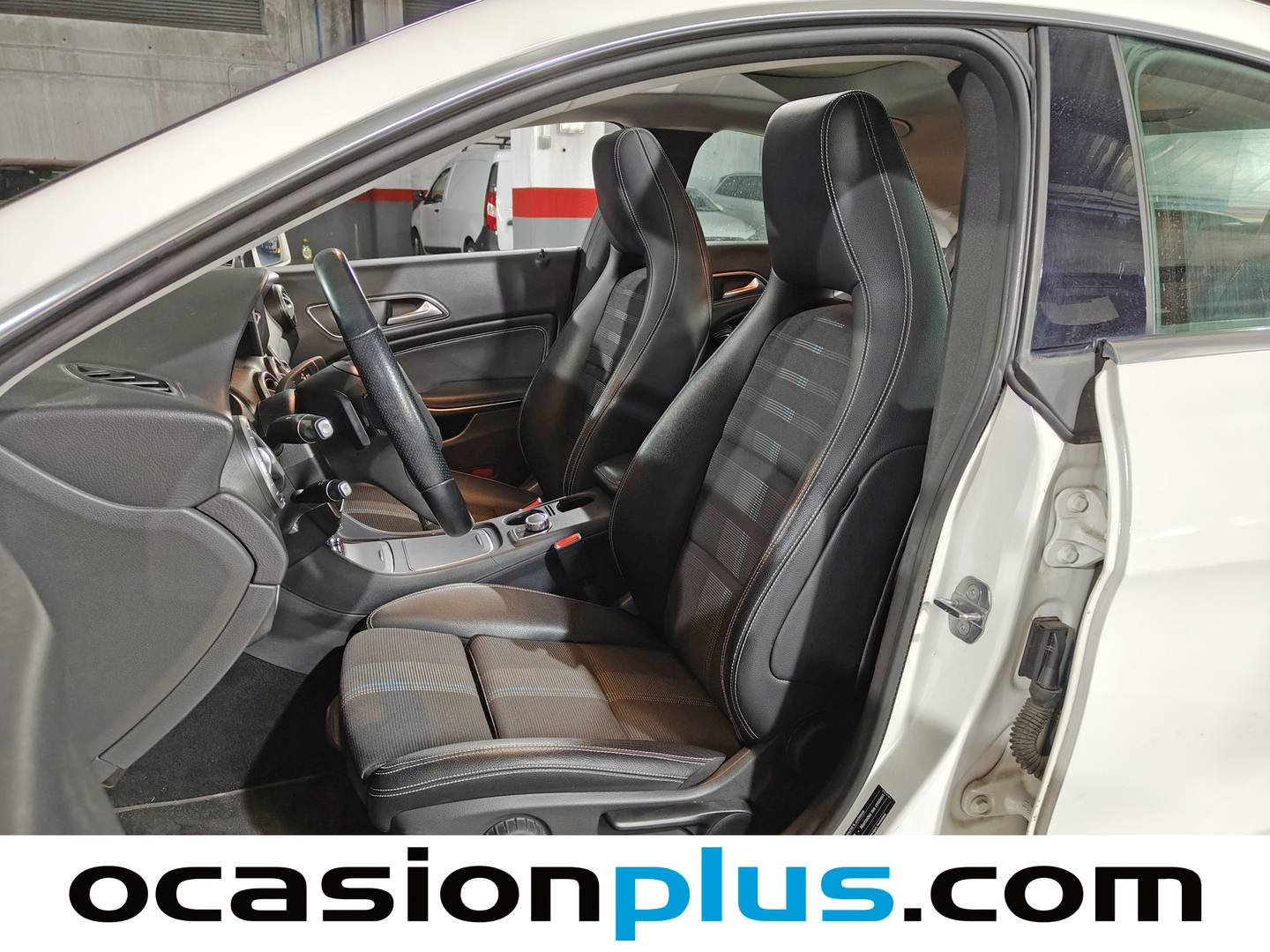 Foto Mercedes CLA Mercedes-Benz CLA 200 (156 CV)