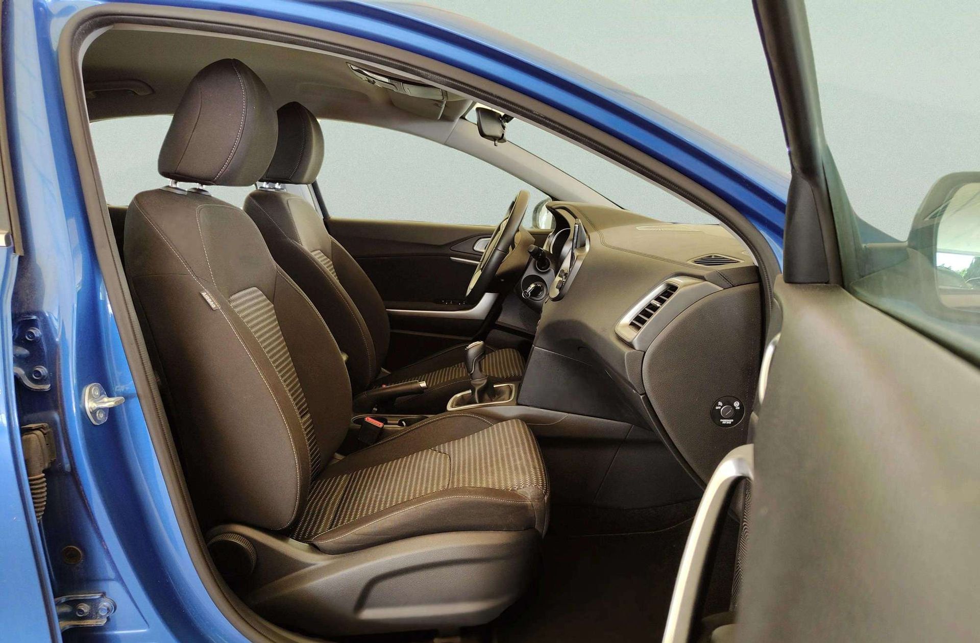 Kia XCeed 1.0 T-GDi Drive - foto 17