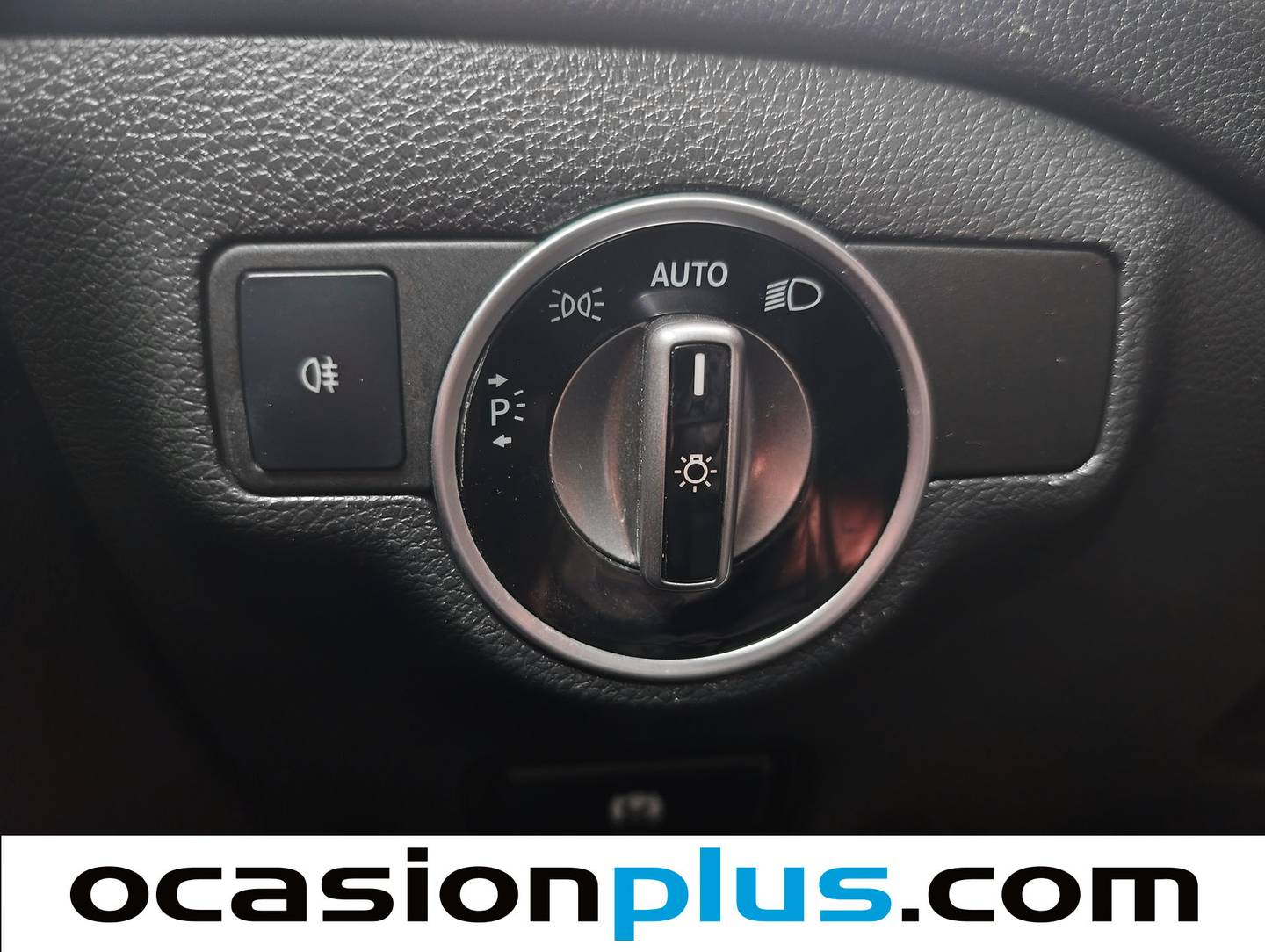 Mercedes GLA Mercedes-Benz GLA 180 (122 CV) de ocasión